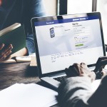 Direct boeken via social media